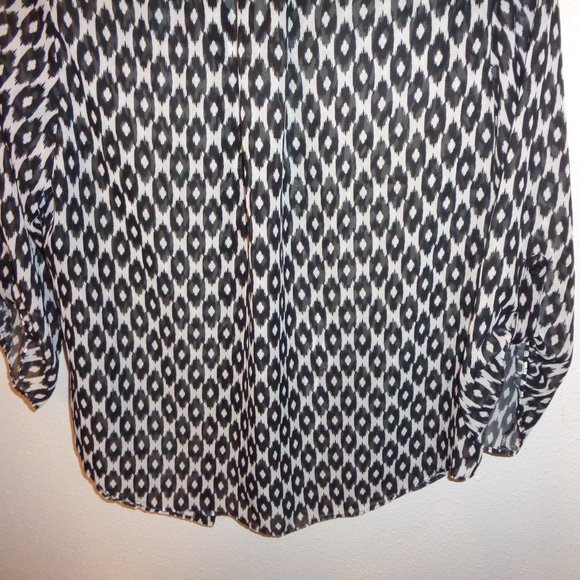 AB Studio Women's Button Front Shirt Size Large - Picture 8 of 9